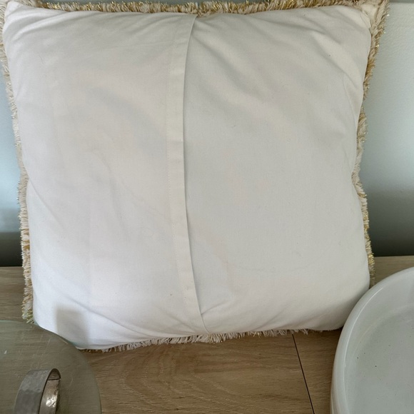 Lilly Pulitzer Tropical Pineapple Decorative Pillow - Picture 2 of 3